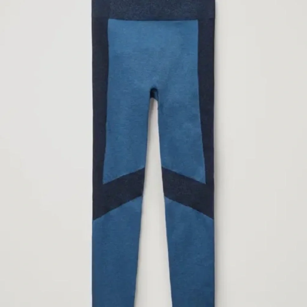 🆕 COS seamless performance workout leggings - Picture 9 of 9